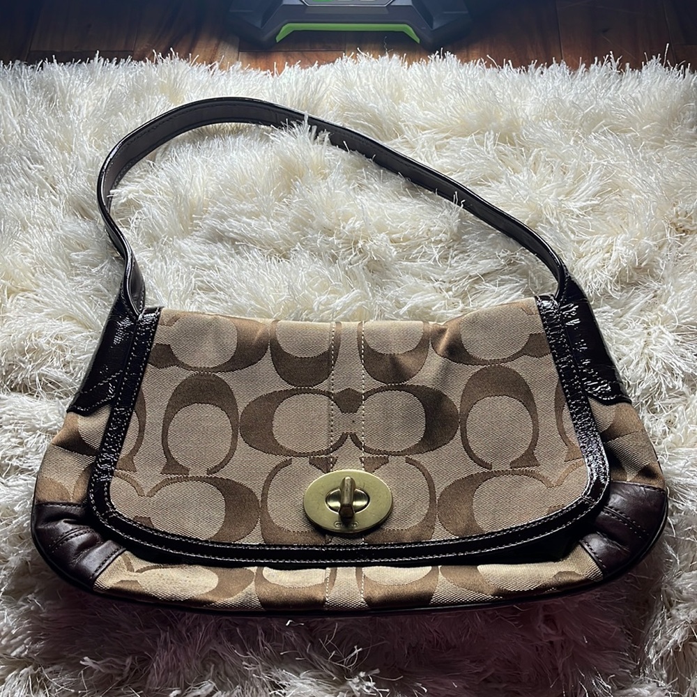 Vintage Signature Coach Purse